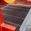 Woven Wire Screen Mesh vs Rubber Screen Mats